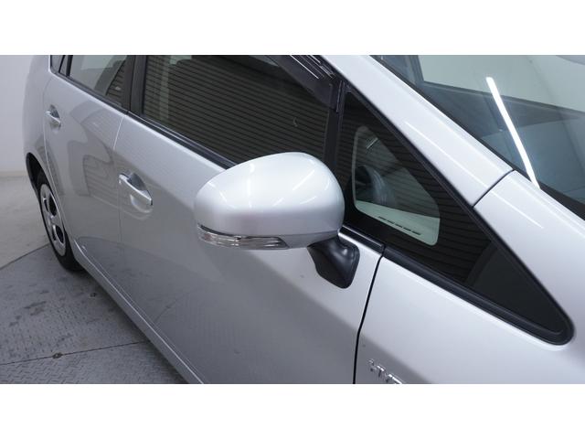 プリウス L 禁煙車 ディーラーOPナビ 地デジTV  バックカメラ スマートキー プッシュスタート ステアリングスイッチ AUTOエアコン AUTOライト ヘッドライトレベライザー 電動格納ドアミラーウィンカー(42枚目)