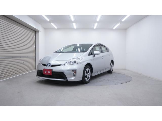 プリウス L 禁煙車 ディーラーOPナビ 地デジTV  バックカメラ スマートキー プッシュスタート ステアリングスイッチ AUTOエアコン AUTOライト ヘッドライトレベライザー 電動格納ドアミラーウィンカー(46枚目)