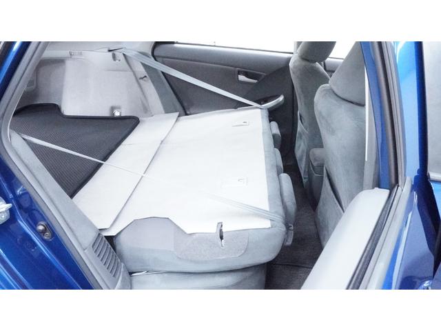 プリウス G 禁煙車 純正ナビ 地デジTV Bluetooth CD/DVD バックカメラ スマートキー プッシュスタート カーテンエアバック&サイドエアバック 革巻きハンドル ステアリングスイッチ フォグライト(37枚目)