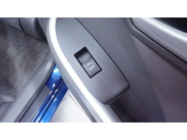 プリウス G 禁煙車 純正ナビ 地デジTV Bluetooth CD/DVD バックカメラ スマートキー プッシュスタート カーテンエアバック&サイドエアバック 革巻きハンドル ステアリングスイッチ フォグライト(38枚目)