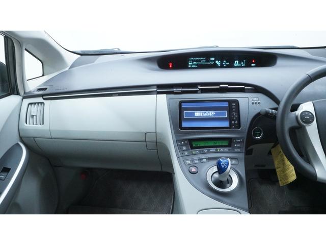 プリウス S LEDエディション 禁煙車 純正ナビ フルセグTV CD/DVD再生 バックカメラ ビルトインETC スマートキー プッシュスタート クルーズコントロール LEDヘッドライト ヘッドライトウォッシャー 革巻きハンドル(31枚目)