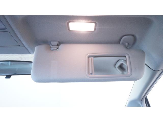 プリウス S LEDエディション 禁煙車 純正ナビ フルセグTV CD/DVD再生 バックカメラ ビルトインETC スマートキー プッシュスタート クルーズコントロール LEDヘッドライト ヘッドライトウォッシャー 革巻きハンドル(40枚目)