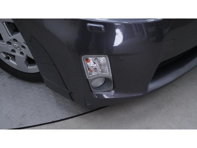 プリウス S LEDエディション 禁煙車 純正ナビ フルセグTV CD/DVD再生 バックカメラ ビルトインETC スマートキー プッシュスタート クルーズコントロール LEDヘッドライト ヘッドライトウォッシャー 革巻きハンドル(50枚目)