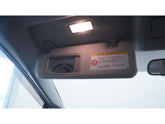 プリウス S 純正ナビ ワンセグTV CD再生 バックカメラ スマートキー プッシュスタート カーテンエアバック&サイドエアバック AUTOライト HIDヘッドライト AUTOエアコン ステアリングスイッチ(24枚目)