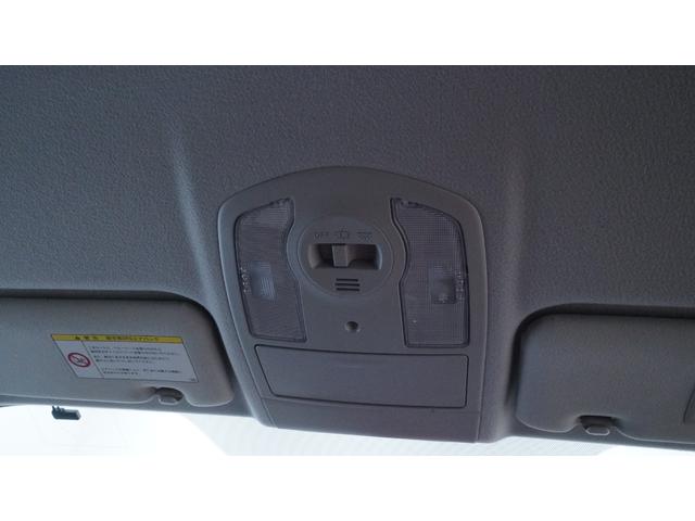 プリウス S 純正ナビ ワンセグTV CD再生 バックカメラ スマートキー プッシュスタート カーテンエアバック&サイドエアバック AUTOライト HIDヘッドライト AUTOエアコン ステアリングスイッチ(25枚目)