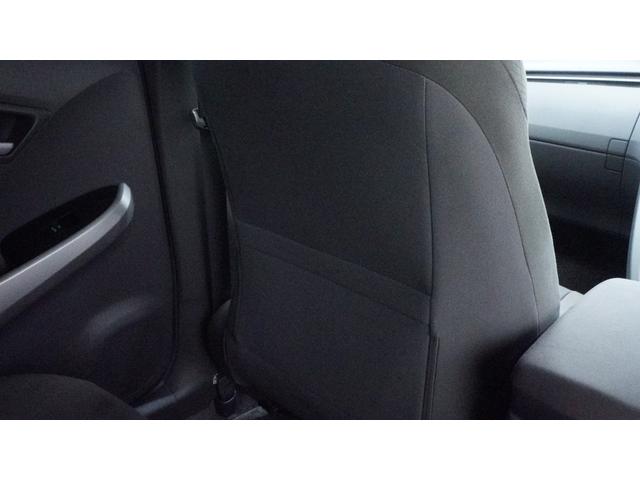 プリウス S 純正ナビ ワンセグTV CD再生 バックカメラ スマートキー プッシュスタート カーテンエアバック&サイドエアバック AUTOライト HIDヘッドライト AUTOエアコン ステアリングスイッチ(32枚目)