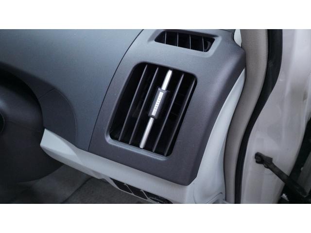 プリウス Sツーリングセレクション スマートキー プッシュスタート チルトステアリング シートリフター カーテンエアバック&サイドエアバック LEDヘッドライト AUTOライト AUTOエアコン フォグライト ビルトインETC(12枚目)