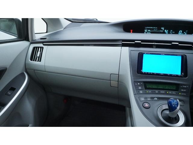 プリウス Sツーリングセレクション スマートキー プッシュスタート チルトステアリング シートリフター カーテンエアバック&サイドエアバック LEDヘッドライト AUTOライト AUTOエアコン フォグライト ビルトインETC(20枚目)