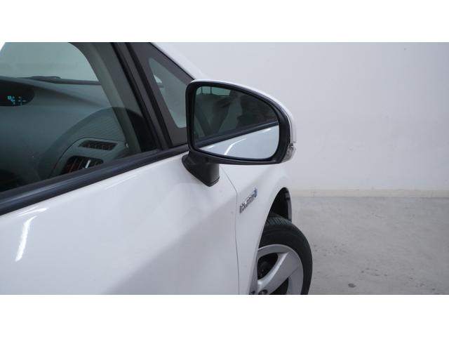 プリウス Sツーリングセレクション スマートキー プッシュスタート チルトステアリング シートリフター カーテンエアバック&サイドエアバック LEDヘッドライト AUTOライト AUTOエアコン フォグライト ビルトインETC(40枚目)