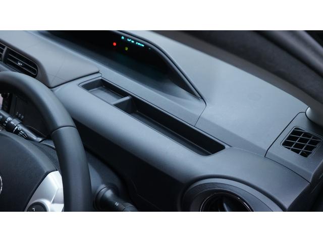 アクア Ｇ　禁煙車　純正ナビ　フルセグＴＶ　バックカメラ　Ｂｌｕｅｔｏｏｔｈ対応　キーレス　ステアリングスイッチ　ＬＥＤヘッドライト　ＡＵＴＯエアコン　電動格納ドアミラーウィンカー　Ｇグレード専用内装カラー（19枚目）