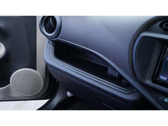 アクア Ｇ　禁煙車　純正ナビ　フルセグＴＶ　バックカメラ　Ｂｌｕｅｔｏｏｔｈ対応　キーレス　ステアリングスイッチ　ＬＥＤヘッドライト　ＡＵＴＯエアコン　電動格納ドアミラーウィンカー　Ｇグレード専用内装カラー（36枚目）