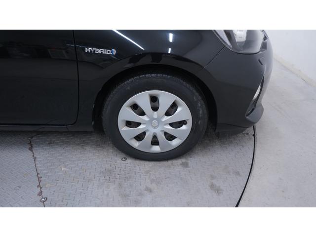 アクア Ｇ　禁煙車　純正ナビ　フルセグＴＶ　バックカメラ　Ｂｌｕｅｔｏｏｔｈ対応　キーレス　ステアリングスイッチ　ＬＥＤヘッドライト　ＡＵＴＯエアコン　電動格納ドアミラーウィンカー　Ｇグレード専用内装カラー（53枚目）