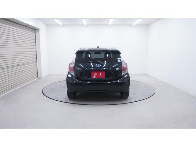 アクア Ｇ　禁煙車　純正ナビ　フルセグＴＶ　バックカメラ　Ｂｌｕｅｔｏｏｔｈ対応　キーレス　ステアリングスイッチ　ＬＥＤヘッドライト　ＡＵＴＯエアコン　電動格納ドアミラーウィンカー　Ｇグレード専用内装カラー（64枚目）