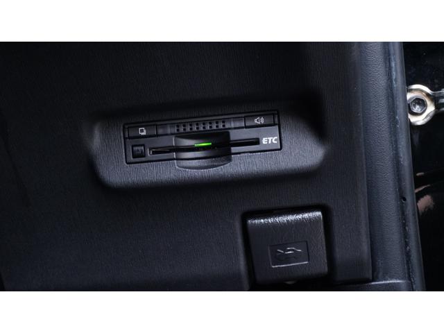 プリウス S スマートキー プッシュスタート HIDヘッドライト AUTOライト AUTOエアコン 電動格納ドアミラーウィンカー 純正アルミホイール カーテンエアバック&サイドエアバック クルーズコントロール(6枚目)