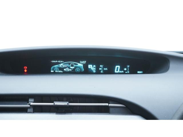 プリウス S スマートキー プッシュスタート HIDヘッドライト AUTOライト AUTOエアコン 電動格納ドアミラーウィンカー 純正アルミホイール カーテンエアバック&サイドエアバック クルーズコントロール(22枚目)
