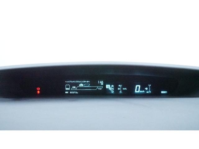 プリウス S 禁煙車 カーテンエアバック&サイドエアバック 純正ナビ ワンセグTV CD/DVD再生 Bluetooth接続 バックカメラ スマートキー プッシュスタート ビルトインETC 電動格納ドアミラー(18枚目)