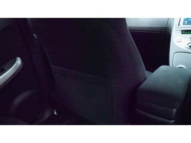 プリウス S 禁煙車 カーテンエアバック&サイドエアバック 純正ナビ ワンセグTV CD/DVD再生 Bluetooth接続 バックカメラ スマートキー プッシュスタート ビルトインETC 電動格納ドアミラー(35枚目)