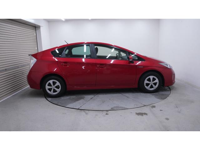 プリウス S 禁煙車 カーテンエアバック&サイドエアバック 純正ナビ ワンセグTV CD/DVD再生 Bluetooth接続 バックカメラ スマートキー プッシュスタート ビルトインETC 電動格納ドアミラー(38枚目)