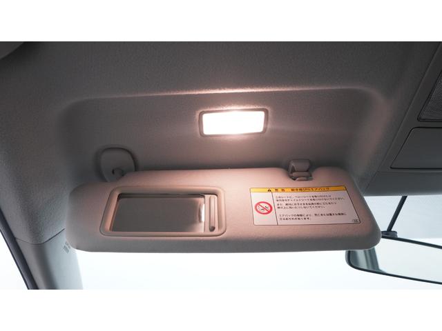 プリウス S 禁煙車 純正ナビ 地デジTV CD/DVD再生 バックカメラ スマートキー プッシュスタート ステアリングスイッチ チルトステアリング AUTOライト AUTOエアコン コーナーポール ETC(33枚目)