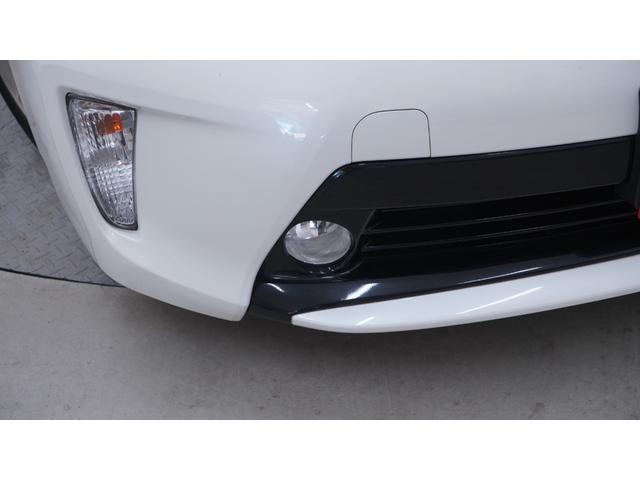 プリウス Ｓツーリングセレクション・マイコーデ　禁煙車　純正８インチＨＤＤナビ　フルセグＴＶ　ＣＤ／ＤＶＤ再生　Ｂｌｕｅｔｏｏｔｈ接続　バックカメラ　スマートキー　プッシュスタート　カーテンエアバック＆サイドエアバック　マイコーデ専用内装カラー（49枚目）
