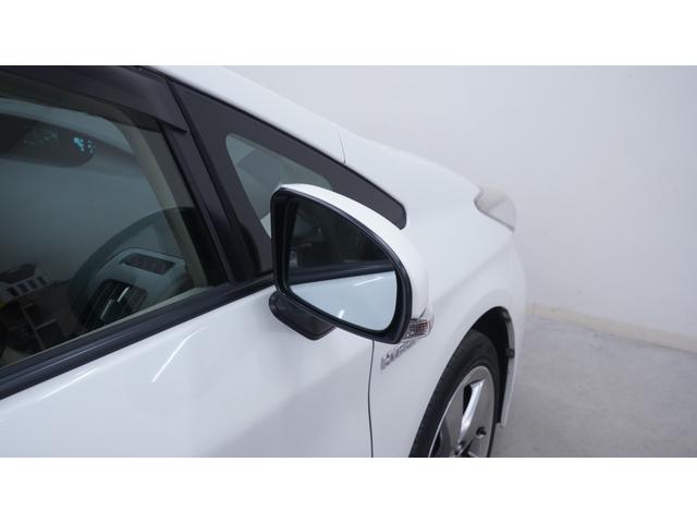 プリウス Ｓツーリングセレクション・マイコーデ　禁煙車　純正８インチＨＤＤナビ　フルセグＴＶ　ＣＤ／ＤＶＤ再生　Ｂｌｕｅｔｏｏｔｈ接続　バックカメラ　スマートキー　プッシュスタート　カーテンエアバック＆サイドエアバック　マイコーデ専用内装カラー（51枚目）
