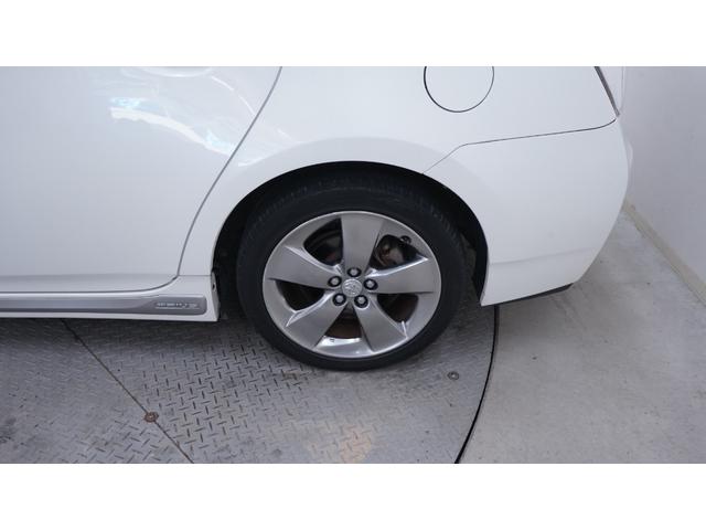 プリウス Ｓツーリングセレクション・マイコーデ　禁煙車　純正８インチＨＤＤナビ　フルセグＴＶ　ＣＤ／ＤＶＤ再生　Ｂｌｕｅｔｏｏｔｈ接続　バックカメラ　スマートキー　プッシュスタート　カーテンエアバック＆サイドエアバック　マイコーデ専用内装カラー（61枚目）