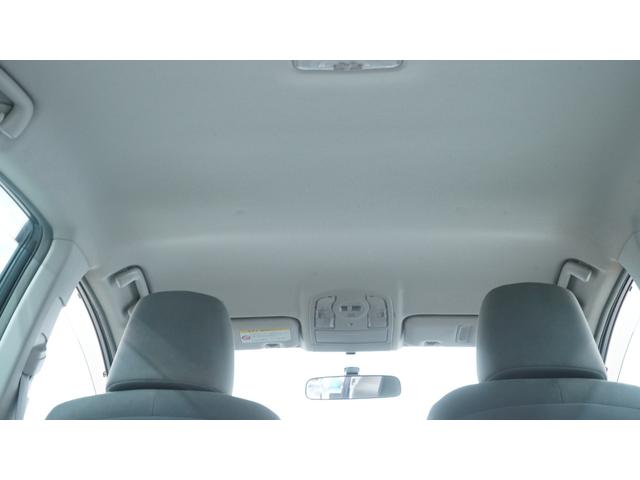 プリウス 　スマートキー　プッシュスタート　ステアリングスイッチ　ＡＵＴＯエアコン　ＡＵＴＯライト　電動格納ドアミラーウィンカー　ＯＰフォグライト　ＥＴＣ　社外１５インチアルミ（40枚目）