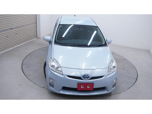 プリウス 　スマートキー　プッシュスタート　ステアリングスイッチ　ＡＵＴＯエアコン　ＡＵＴＯライト　電動格納ドアミラーウィンカー　ＯＰフォグライト　ＥＴＣ　社外１５インチアルミ（41枚目）