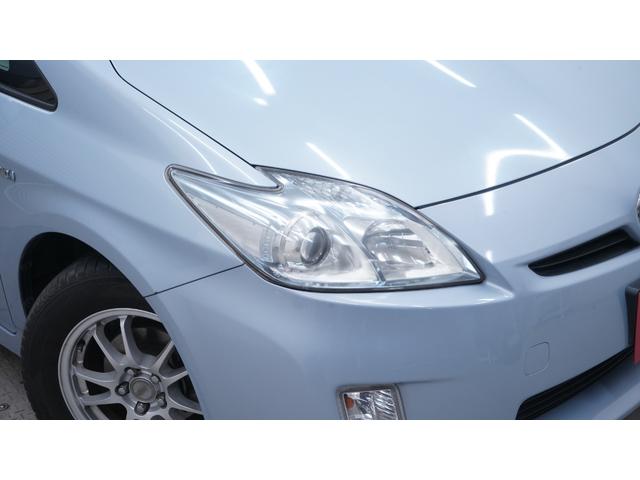 プリウス 　スマートキー　プッシュスタート　ステアリングスイッチ　ＡＵＴＯエアコン　ＡＵＴＯライト　電動格納ドアミラーウィンカー　ＯＰフォグライト　ＥＴＣ　社外１５インチアルミ（43枚目）