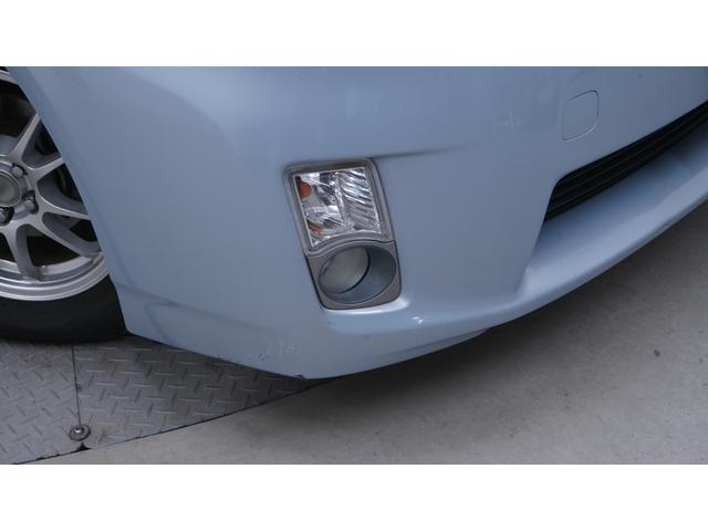 プリウス 　スマートキー　プッシュスタート　ステアリングスイッチ　ＡＵＴＯエアコン　ＡＵＴＯライト　電動格納ドアミラーウィンカー　ＯＰフォグライト　ＥＴＣ　社外１５インチアルミ（44枚目）