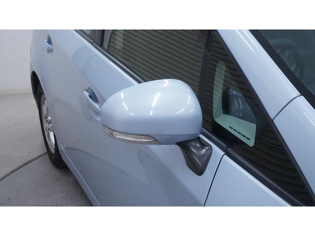 プリウス 　スマートキー　プッシュスタート　ステアリングスイッチ　ＡＵＴＯエアコン　ＡＵＴＯライト　電動格納ドアミラーウィンカー　ＯＰフォグライト　ＥＴＣ　社外１５インチアルミ（45枚目）