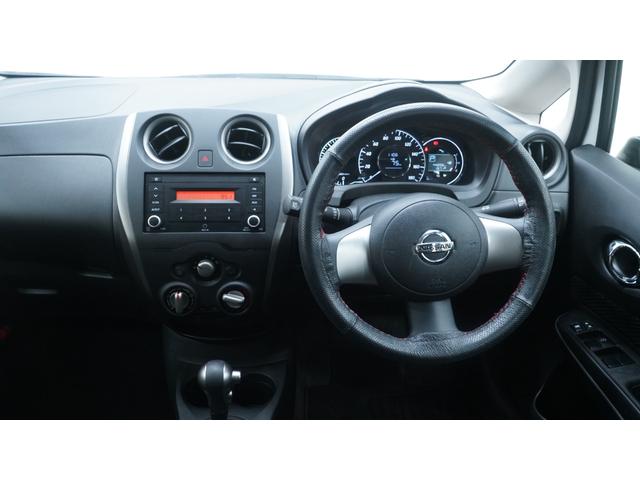 当店は１．全車修復歴無！２．指定工場完備！３．全車１年保証付！だから安心安全です！