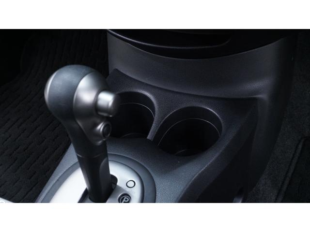 ノート メダリスト 禁煙車 純正ナビ フルセグTV アラウンドビューモニター バックカメラ インテリジェントキー AUTOライト AUTOエアコン 電動格納ドアミラー シートヒーター アイドリングストップ ETC(24枚目)