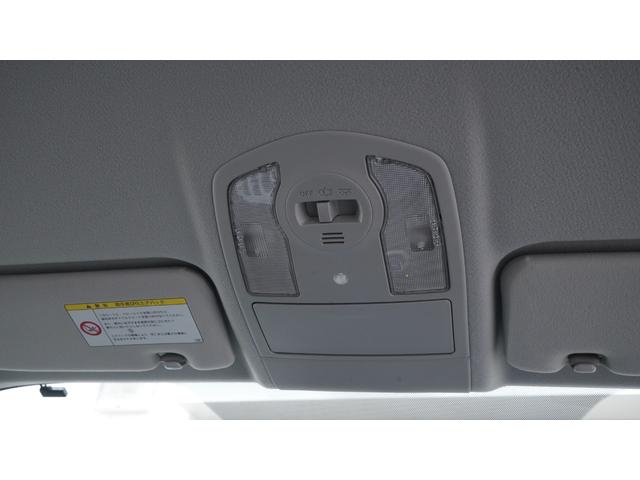 プリウス Ｓ　禁煙車　ワンオーナー　純正ナビ　地デジＴＶ　バックカメラ　スマートキー　電格ドアミラーウィンカー　社外１５インチアルミホイール　後席アームレスト兼用ドリンクホルダー　ＯＰフォグランプ　ビルトインＥＴＣ（37枚目）