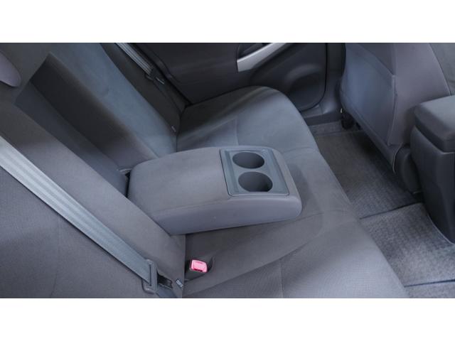 プリウス Ｓ　禁煙車　ワンオーナー　純正ナビ　地デジＴＶ　バックカメラ　スマートキー　電格ドアミラーウィンカー　社外１５インチアルミホイール　後席アームレスト兼用ドリンクホルダー　ＯＰフォグランプ　ビルトインＥＴＣ（42枚目）