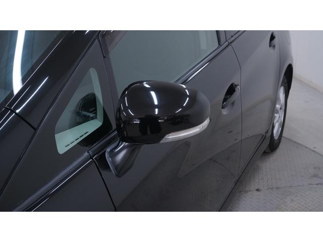 プリウス Ｓ　禁煙車　ワンオーナー　純正ナビ　地デジＴＶ　バックカメラ　スマートキー　電格ドアミラーウィンカー　社外１５インチアルミホイール　後席アームレスト兼用ドリンクホルダー　ＯＰフォグランプ　ビルトインＥＴＣ（59枚目）