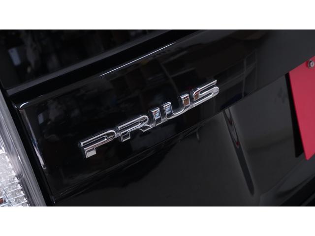 プリウス Ｓ　禁煙車　ワンオーナー　純正ナビ　地デジＴＶ　バックカメラ　スマートキー　電格ドアミラーウィンカー　社外１５インチアルミホイール　後席アームレスト兼用ドリンクホルダー　ＯＰフォグランプ　ビルトインＥＴＣ（71枚目）