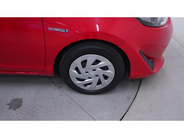 アクア Ｇソフトレザーセレクション　禁煙車　後期　純正ナビ　フルセグＴＶ　Ｂｌｕｅｔｏｏｔｈ　バックカメラ　スマートキー　マルチインフォメーションＤ　ＬＥＤヘッドライト　ＡＵＴＯハイビーム　衝突被害軽減ブレーキ　車線逸脱警報　ＥＴＣ（52枚目）