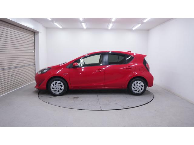 アクア Ｇソフトレザーセレクション　禁煙車　後期　純正ナビ　フルセグＴＶ　Ｂｌｕｅｔｏｏｔｈ　バックカメラ　スマートキー　マルチインフォメーションＤ　ＬＥＤヘッドライト　ＡＵＴＯハイビーム　衝突被害軽減ブレーキ　車線逸脱警報　ＥＴＣ（55枚目）