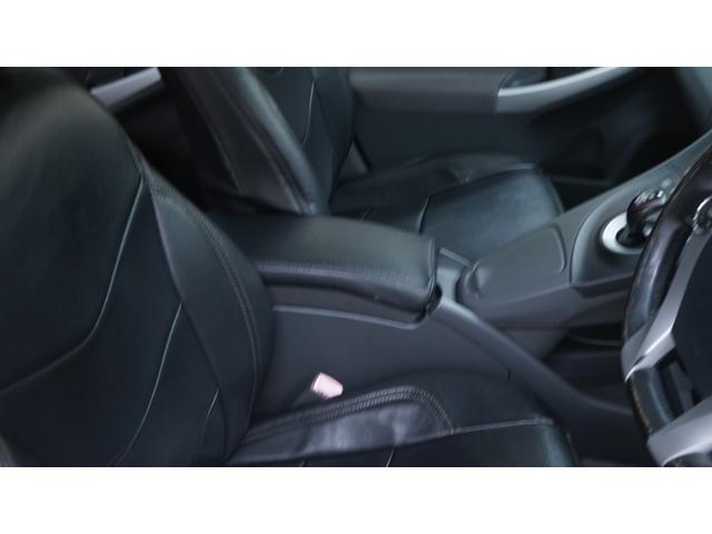 プリウス Ｓ　社外ナビ　フルセグＴＶ　ＣＤ／ＤＶＤ　Ｂｌｕｅｔｏｏｔｈ　バックカメラ　スマートキー　クルーズコントロール　ＡＵＴＯライト　ＡＵＴＯエアコン　ステアリングスイッチ　電動格納ドアミラーウィンカー　ＥＴＣ（22枚目）