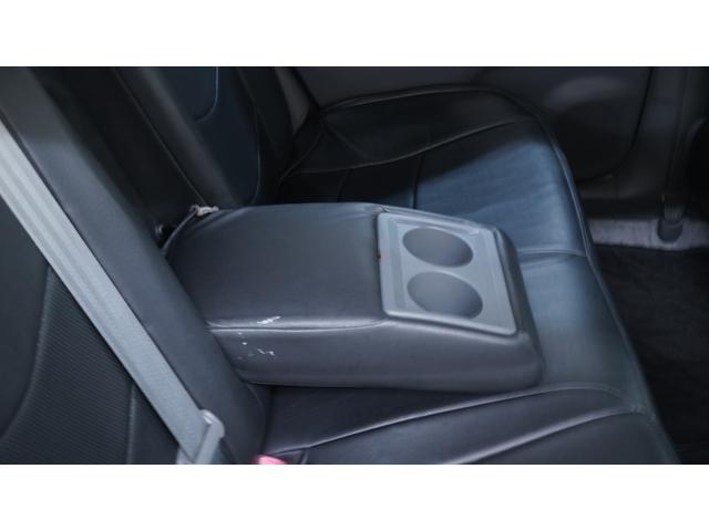 プリウス Ｓ　社外ナビ　フルセグＴＶ　ＣＤ／ＤＶＤ　Ｂｌｕｅｔｏｏｔｈ　バックカメラ　スマートキー　クルーズコントロール　ＡＵＴＯライト　ＡＵＴＯエアコン　ステアリングスイッチ　電動格納ドアミラーウィンカー　ＥＴＣ（42枚目）