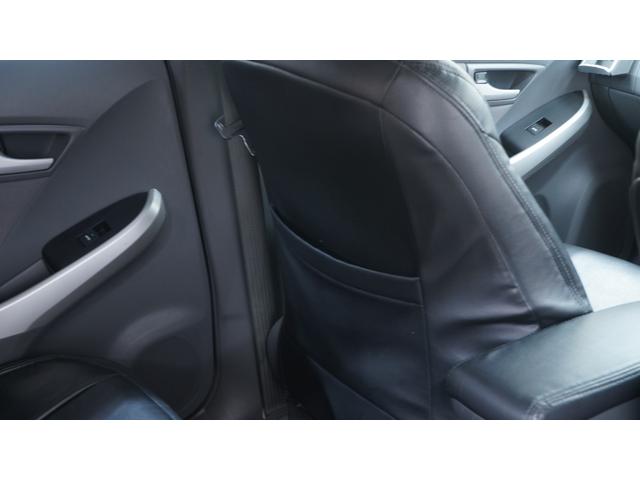 プリウス Ｓ　社外ナビ　フルセグＴＶ　ＣＤ／ＤＶＤ　Ｂｌｕｅｔｏｏｔｈ　バックカメラ　スマートキー　クルーズコントロール　ＡＵＴＯライト　ＡＵＴＯエアコン　ステアリングスイッチ　電動格納ドアミラーウィンカー　ＥＴＣ（45枚目）