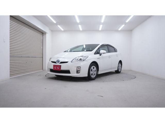 プリウス Ｓ　社外ナビ　フルセグＴＶ　ＣＤ／ＤＶＤ　Ｂｌｕｅｔｏｏｔｈ　バックカメラ　スマートキー　クルーズコントロール　ＡＵＴＯライト　ＡＵＴＯエアコン　ステアリングスイッチ　電動格納ドアミラーウィンカー　ＥＴＣ（55枚目）