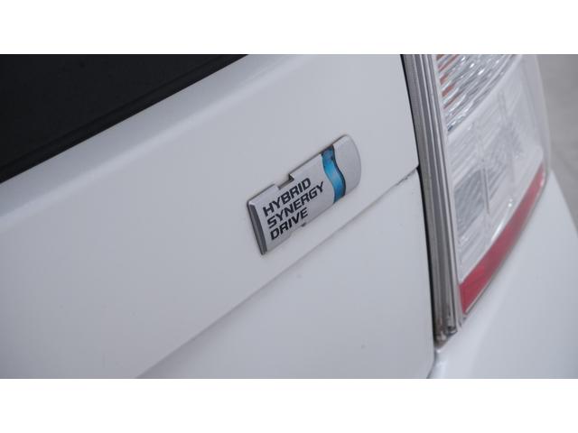 プリウス Ｓ　社外ナビ　フルセグＴＶ　ＣＤ／ＤＶＤ　Ｂｌｕｅｔｏｏｔｈ　バックカメラ　スマートキー　クルーズコントロール　ＡＵＴＯライト　ＡＵＴＯエアコン　ステアリングスイッチ　電動格納ドアミラーウィンカー　ＥＴＣ（65枚目）