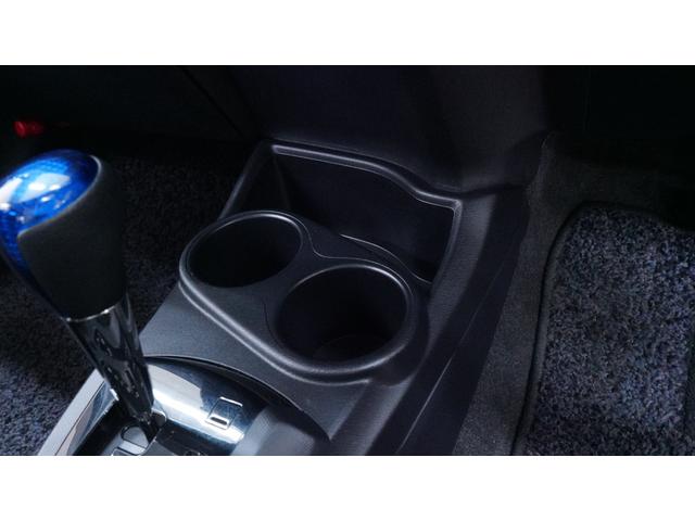 アクア Ｇブラックソフトレザーセレクション　禁煙車　中期　純正９インチＳＤナビ　フルセグＴＶ　ＣＤ再生　Ｂｌｕｅｔｏｏｔｈ対応　バックカメラ　スマートキー　プッシュスタート　ブラックレザーシート　ＬＥＤヘッドライト　ＡＵＴＯライト　ＥＴＣ（27枚目）