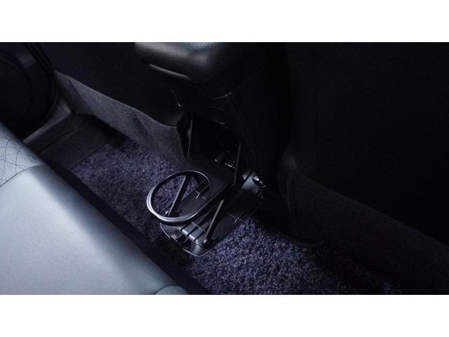 アクア Ｇブラックソフトレザーセレクション　禁煙車　中期　純正９インチＳＤナビ　フルセグＴＶ　ＣＤ再生　Ｂｌｕｅｔｏｏｔｈ対応　バックカメラ　スマートキー　プッシュスタート　ブラックレザーシート　ＬＥＤヘッドライト　ＡＵＴＯライト　ＥＴＣ（42枚目）