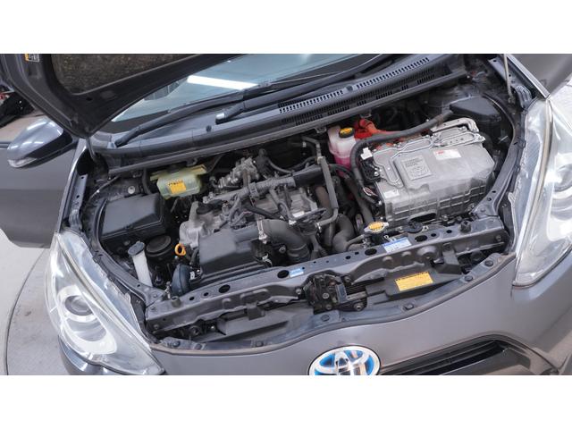 アクア Ｇブラックソフトレザーセレクション　禁煙車　中期　純正９インチＳＤナビ　フルセグＴＶ　ＣＤ再生　Ｂｌｕｅｔｏｏｔｈ対応　バックカメラ　スマートキー　プッシュスタート　ブラックレザーシート　ＬＥＤヘッドライト　ＡＵＴＯライト　ＥＴＣ（72枚目）