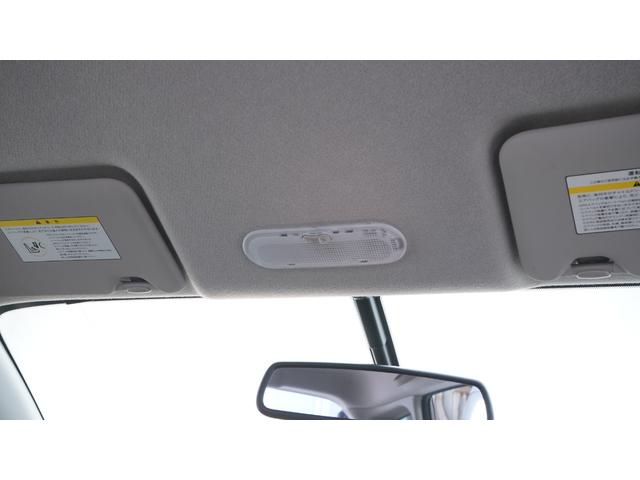 ノート メダリスト　禁煙車　純正ナビ　フルセグＴＶ　全方位モニター　スマートキー　ハーフレザーシート　エアロパーツ　電動格納ドアミラー　ＡＵＴＯライト　ＡＵＴＯエアコン　アイドリングストップ　ヘッドライトレベライザー（33枚目）