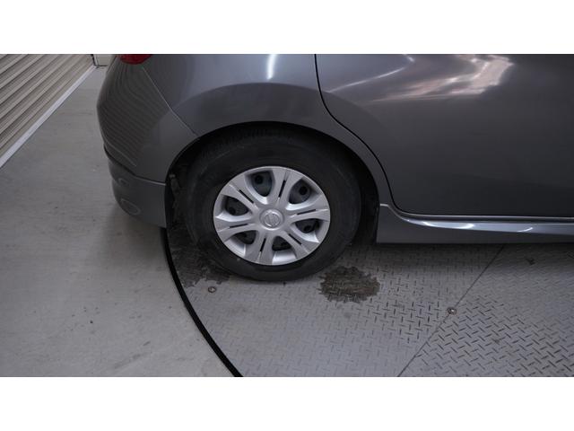 ノート メダリスト　禁煙車　純正ナビ　フルセグＴＶ　全方位モニター　スマートキー　ハーフレザーシート　エアロパーツ　電動格納ドアミラー　ＡＵＴＯライト　ＡＵＴＯエアコン　アイドリングストップ　ヘッドライトレベライザー（50枚目）