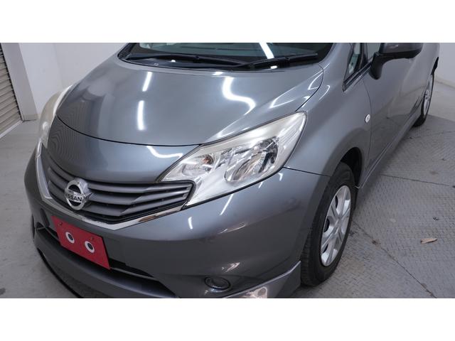 ノート メダリスト　禁煙車　純正ナビ　フルセグＴＶ　全方位モニター　スマートキー　ハーフレザーシート　エアロパーツ　電動格納ドアミラー　ＡＵＴＯライト　ＡＵＴＯエアコン　アイドリングストップ　ヘッドライトレベライザー（53枚目）